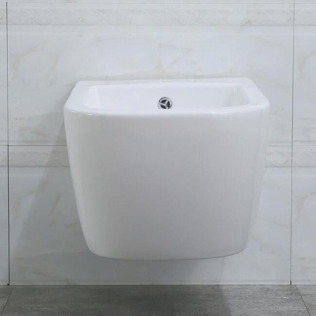 Биде BelBagno Genova BB1104BH подвесное Белое купить в Москве по цене 14 740 руб.